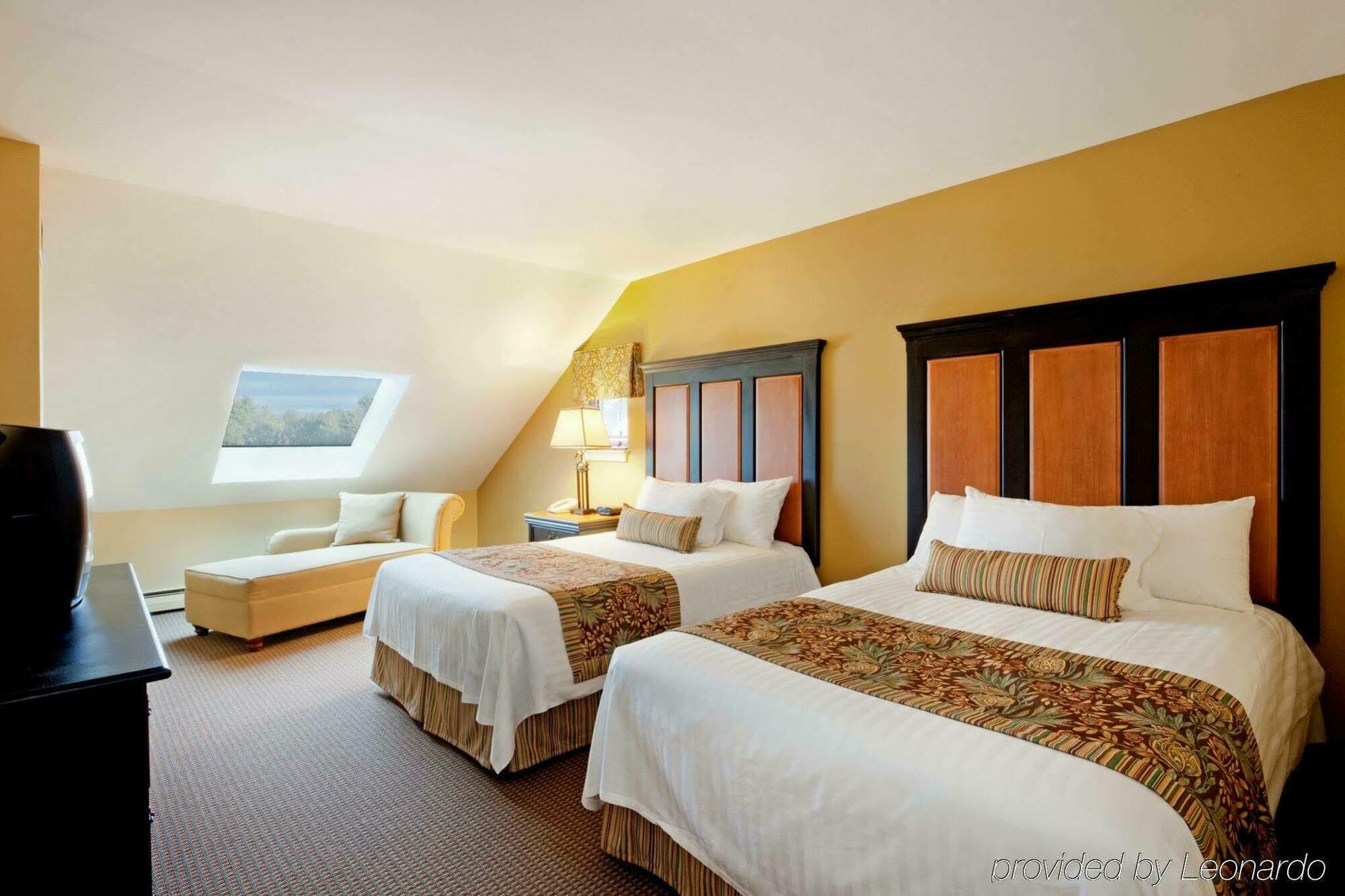 Holiday Inn Club Vacations Mount Ascutney Resort, An Ihg Hotel Brownsville Exterior photo